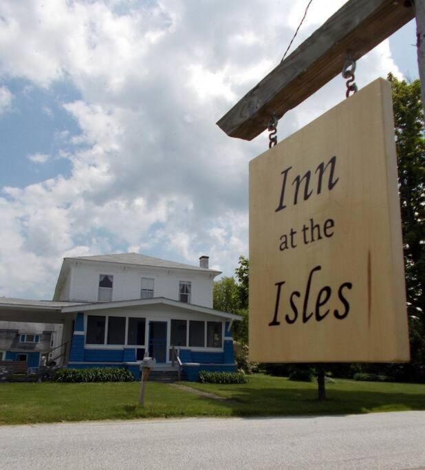 Inn At The Isles Cottage Isle la Motte 外观 照片
