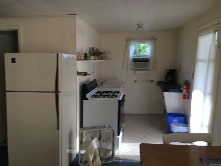 Inn At The Isles Cottage Isle la Motte 外观 照片